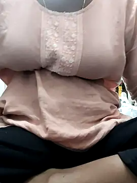 Snapshot of Babygard110 chatting on 03-11-26, 05:56 Babygard110 online show from 03-11-26, 05:56