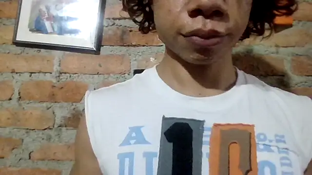 Snapshot of DanteAndKyle chatting on 09-20-25, 06:57 DanteAndKyle online show from 09-20-25, 06:57