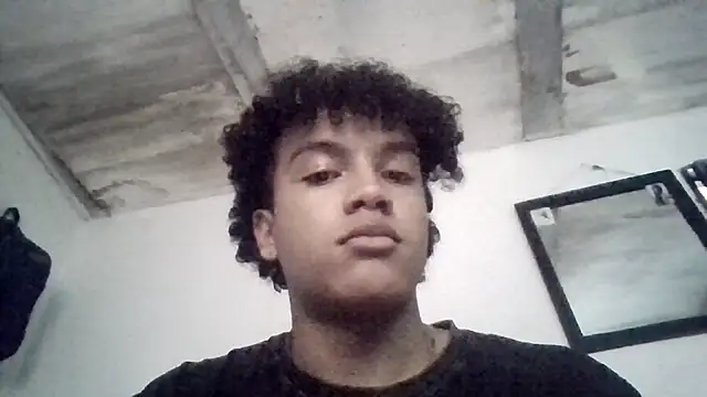 Snapshot of DanteAndKyle chatting on 10-11-25, 06:42 DanteAndKyle online show from 10-11-25, 06:42