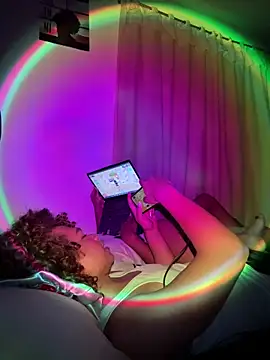 Snapshot of DanteAndKyle chatting on 10-16-25, 04:54 DanteAndKyle online show from 10-16-25, 04:54