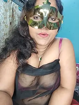 Snapshot of hevensex143 chatting on 06-13-26, 08:18 hevensex143 online show from 06-13-26, 08:18