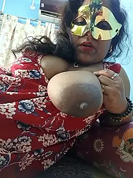 hevensex143 online show from 05-27-26, 07:54