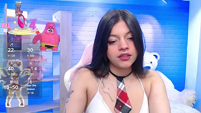 Snapshot of ashley_cute77 chatting on 10-07-25, 10:38 ashley cute77 online show from 10-07-25, 10:38