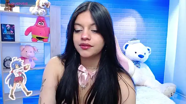 Snapshot of ashley_cute77 chatting on 10-16-25, 10:56 ashley cute77 online show from 10-16-25, 10:56