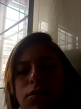 Kitten Cam online show from 04-13-26, 05:28