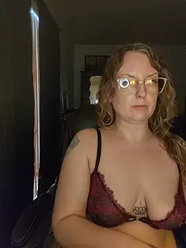 TattedMamaXOXO online show from 04-07-26, 04:53