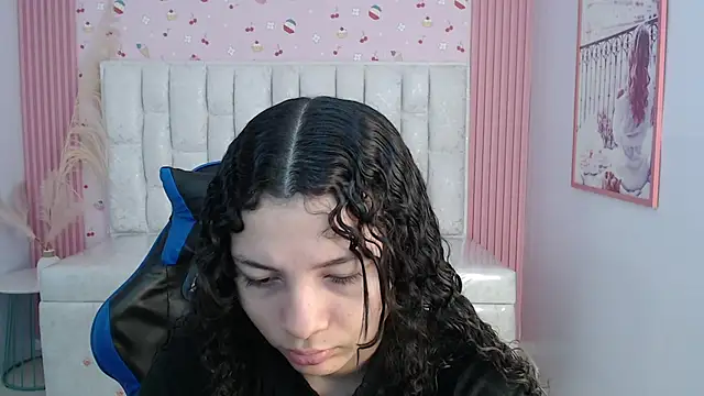 shalon diaz s online show from 10-30-25, 01:09