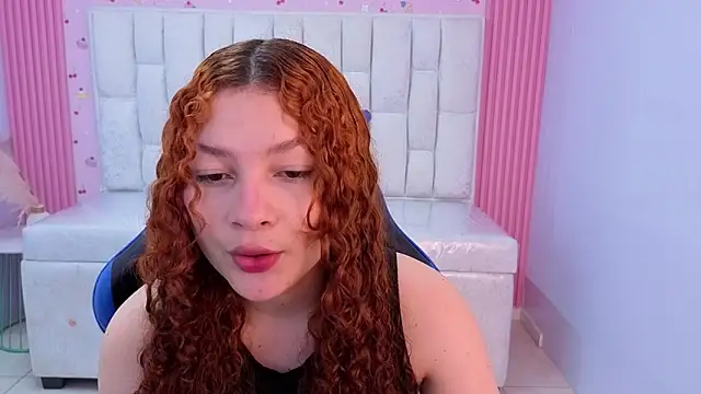 Snapshot of shalon_diaz_s chatting on 06-17-26, 01:10 shalon diaz s online show from 06-17-26, 01:10