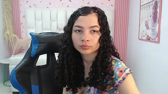 shalon diaz s online show from 11-18-25, 02:31