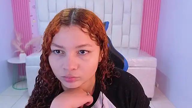 Snapshot of shalon_diaz_s chatting on 06-08-26, 01:00 shalon diaz s online show from 06-08-26, 01:00