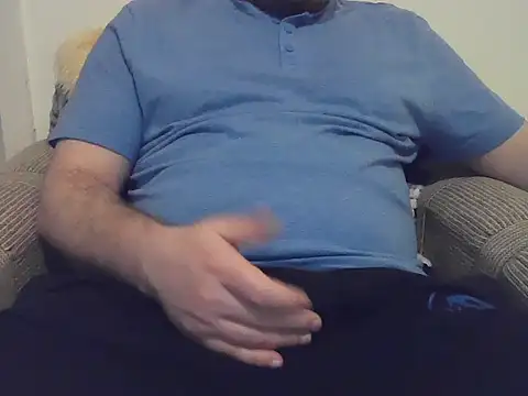 Snapshot of Biigdick18 chatting on 03-05-25, 08:21 Biigdick18 online show from 03-05-25, 08:21