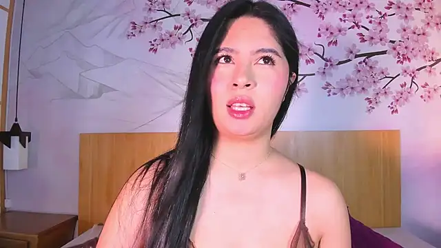 Yasmin Scott online show from 10-28-25, 12:15