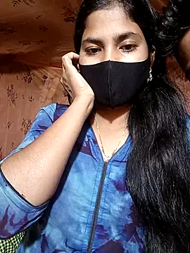 Snapshot of Hot_couple_1 chatting on 03-01-26, 04:51 Hot couple 1 online show from 03-01-26, 04:51