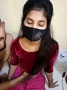 Hot couple 1 online show from 09-19-25, 05:28