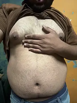 Snapshot of hireom55 chatting on 02-09-26, 12:58 hireom55 online show from 02-09-26, 12:58