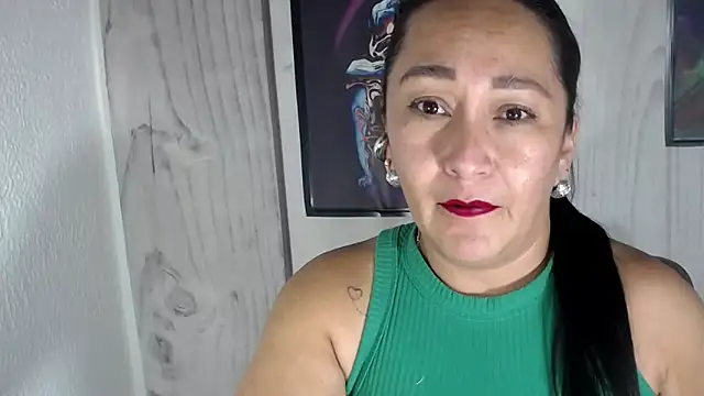 JULIANAWET69 online show from 10-16-25, 01:03