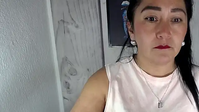 JULIANAWET69 online show from 01-14-26, 02:26