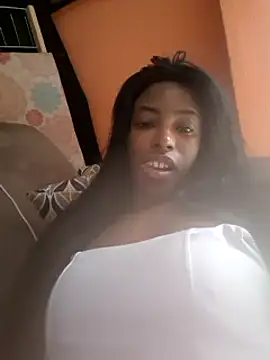 Snapshot of melangelo17 chatting on 01-29-25, 12:02 melangelo17 online show from 01-29-25, 12:02