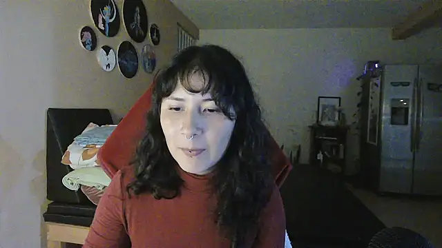 GinnyDelice online show from 10-17-25, 01:20