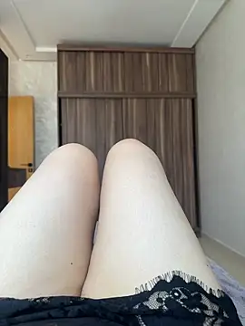 Ayochaa online show from 04-15-26, 01:37