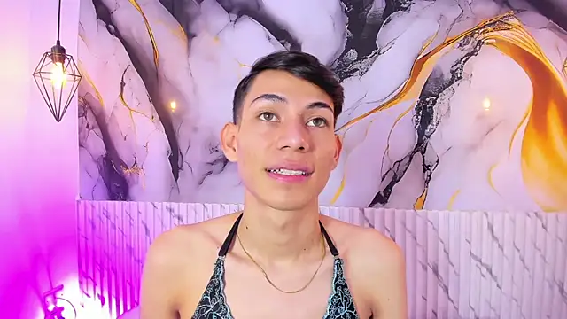 JackeOwens online show from 11-19-25, 02:28