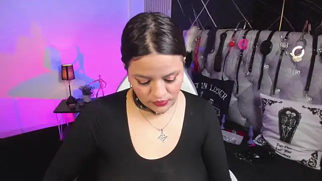 victoria  floyd online show from 02-06-26, 08:16