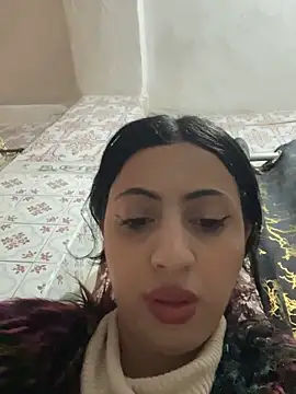 majdolin78 online show from 12-04-25, 10:58