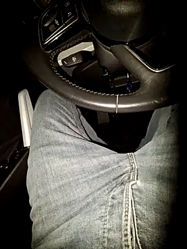 Nzino1983 online show from 03-17-26, 05:49