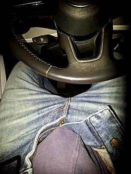 Nzino1983 online show from 03-25-26, 06:29