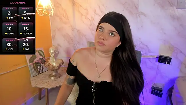 Lia little18 online show from 03-12-26, 09:41