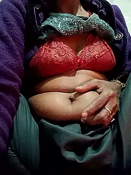 Snapshot of Sexy_Tanya69 chatting on 12-17-25, 03:06 Sexy Tanya69 online show from 12-17-25, 03:06