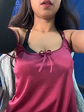 Sofia3393 online show from 02-17-26, 11:51