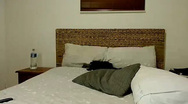 Snapshot of Godessofpleasxa chatting on 02-20-25, 07:41 Godessofpleasxa online show from 02-20-25, 07:41