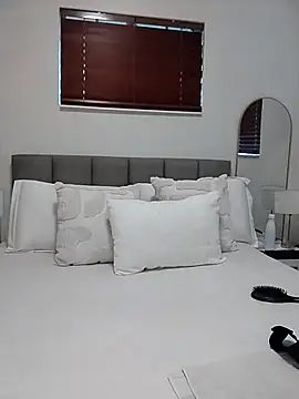 Snapshot of Godessofpleasxa chatting on 11-16-25, 01:05 Godessofpleasxa online show from 11-16-25, 01:05