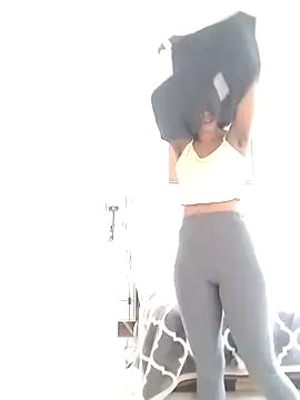 Snapshot of Godessofpleasxa chatting on 11-18-25, 10:40 Godessofpleasxa online show from 11-18-25, 10:40