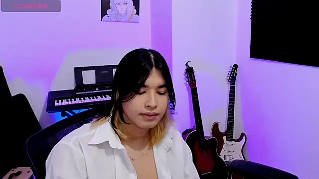 Snapshot of JordiWilld chatting on 02-04-25, 11:59 JordiWilld online show from 02-04-25, 11:59