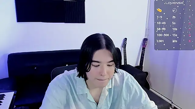 Snapshot of JordiWilld chatting on 04-05-26, 12:17 JordiWilld online show from 04-05-26, 12:17