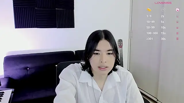 Snapshot of JordiWilld chatting on 05-14-26, 09:45 JordiWilld online show from 05-14-26, 09:45