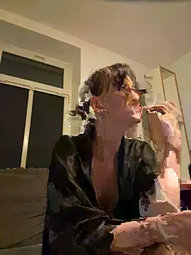 Ciara2004 online show from 11-21-25, 04:39