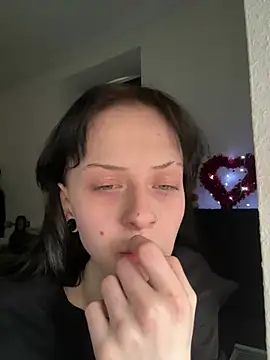 Ciara2004 online show from 02-13-26, 02:06