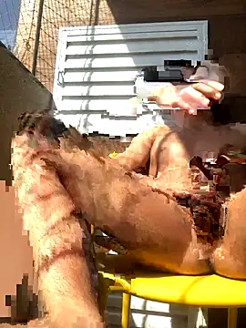 Snapshot of Raphael6996 chatting on 10-05-25, 01:02 Raphael6996 online show from 10-05-25, 01:02