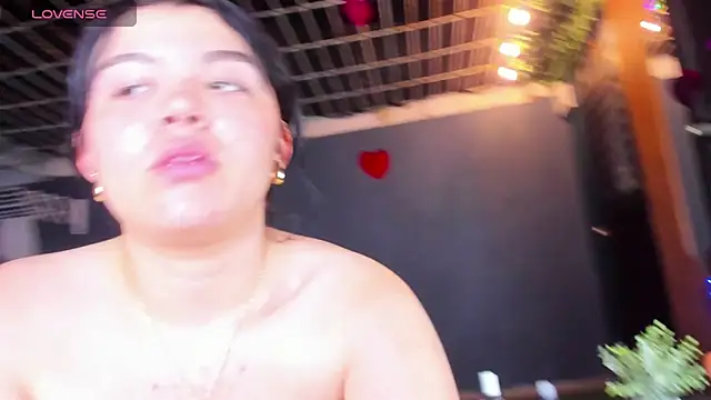 Zoe Cheshire online show from 02-15-25, 12:04