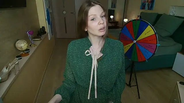ReginaSparkle online show from 05-28-26, 09:06