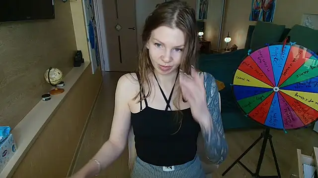 ReginaSparkle online show from 05-07-26, 08:17