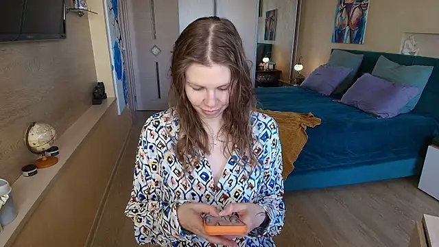ReginaSparkle online show from 05-18-26, 05:13