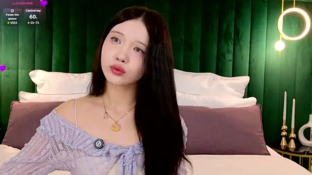 AnneCurtis online show from 04-12-26, 03:10