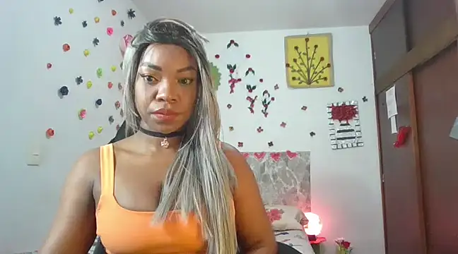 SaraYedid17 online show from 03-07-25, 05:08