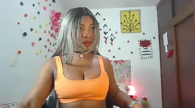 SaraYedid17 online show from 03-06-25, 05:46