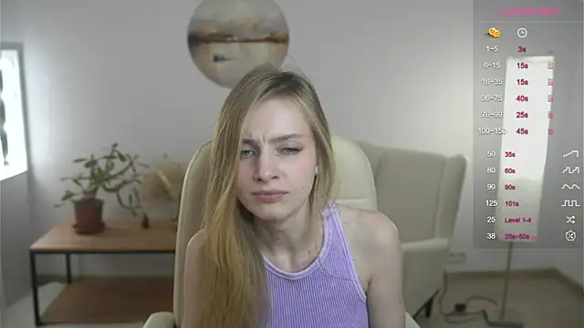 Snapshot of OdelinaEliot chatting on 02-11-25, 05:40 OdelinaEliot online show from 02-11-25, 05:40