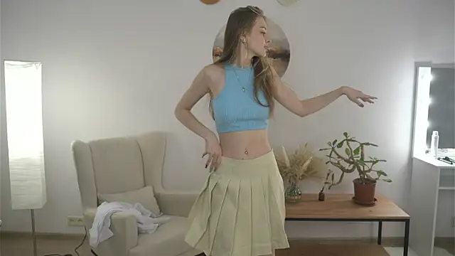 Snapshot of OdelinaEliot chatting on 01-26-25, 01:41 OdelinaEliot online show from 01-26-25, 01:41